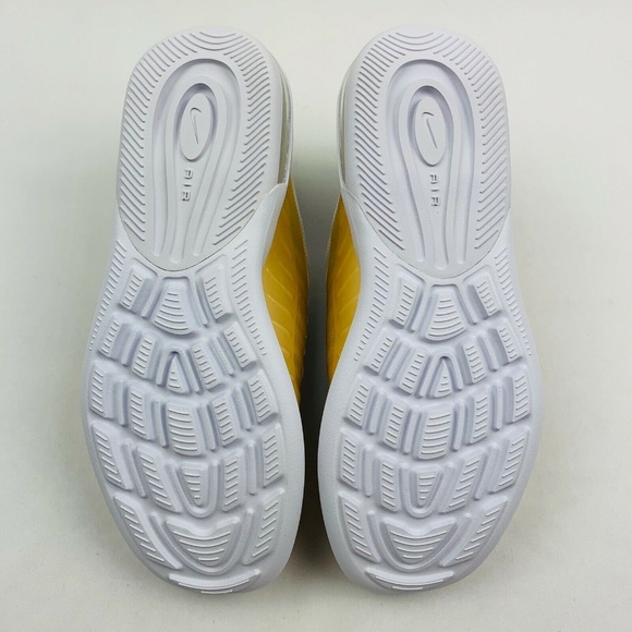 NEW Nike Womens Air Max Axis Running Shoes White - Picture 6 of 8